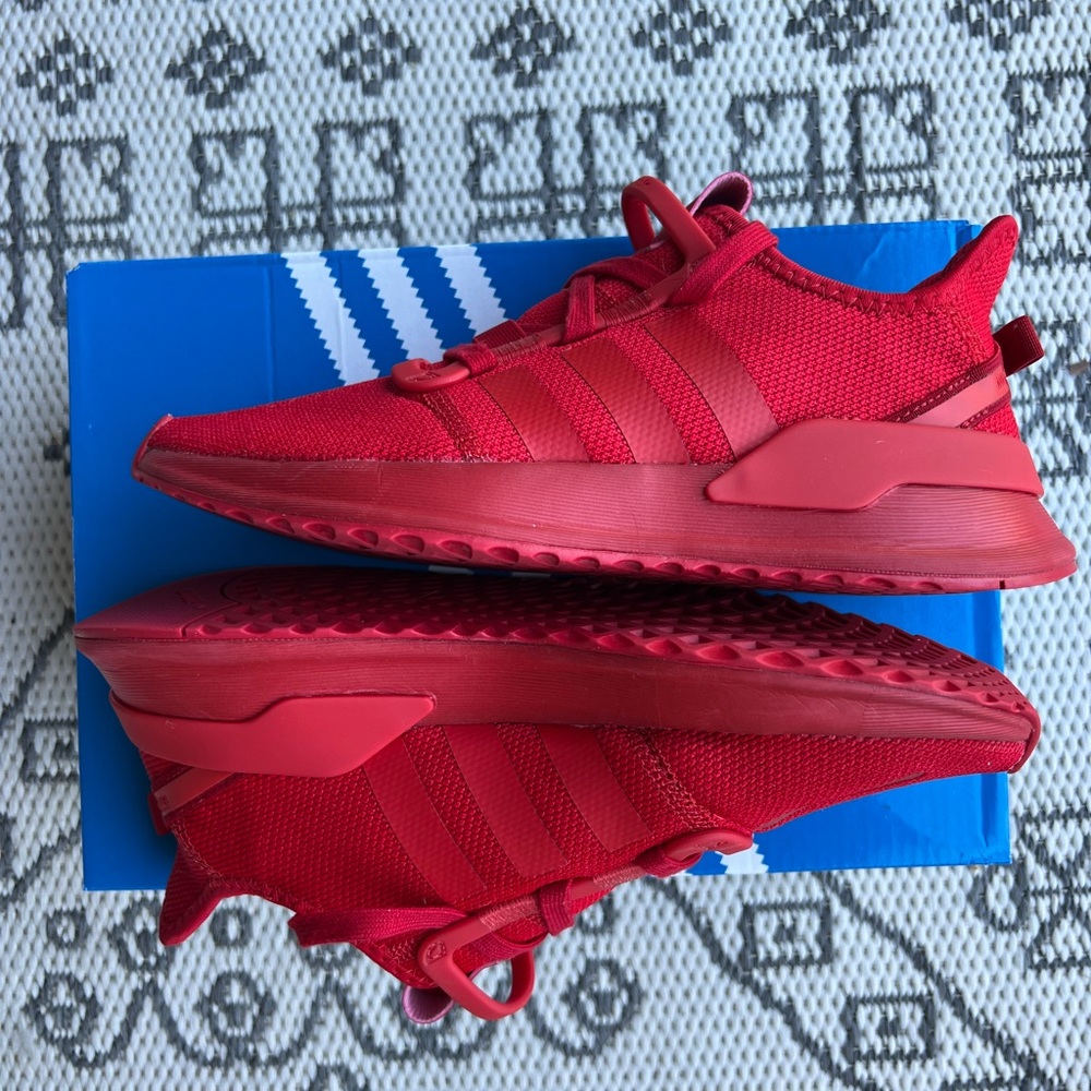 Adidas Roshes Red